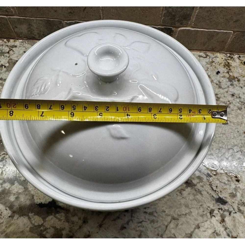 Crate & Barrel Chat Casserole Dish 2.75 Qt White Portugal Embossed Fruit